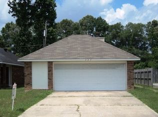 325 Rushmore Dr, Baton Rouge, LA 70819