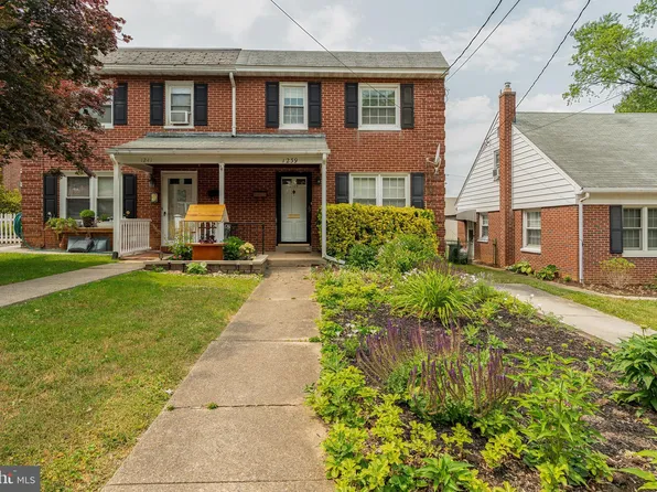 1239 High St, Lancaster, PA 17603