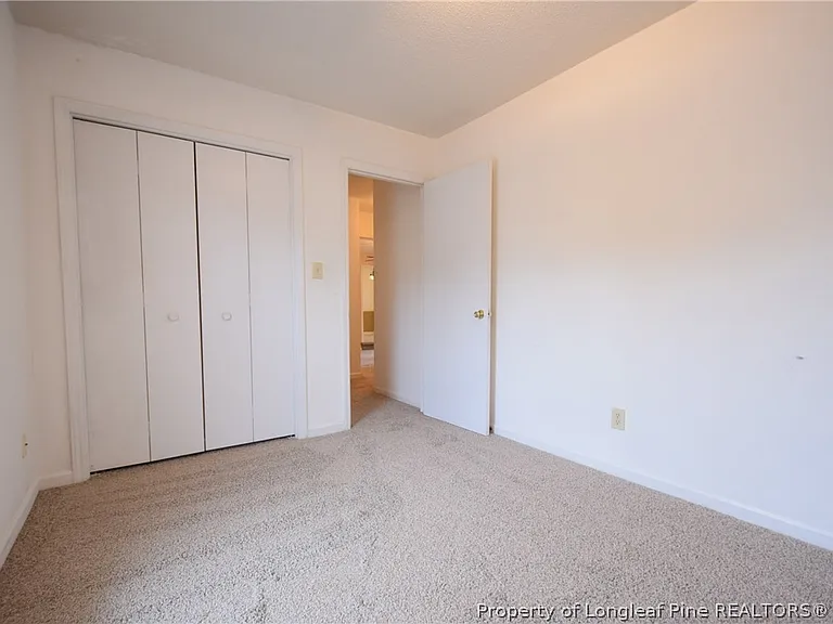 1328 Butterwood Cir — Photo 14