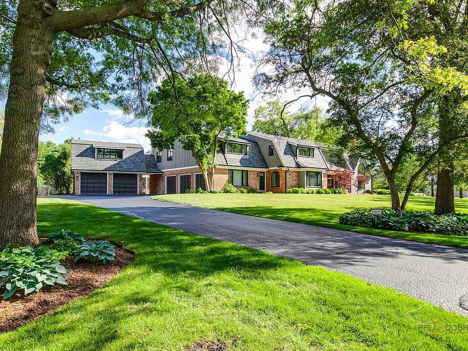 1st image of 1685 Clover Dr