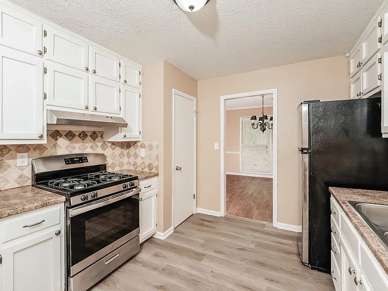 2790 Stevens Creek Rd — Photo 9