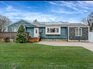 160 Stahley Street, Brentwood, NY 11717