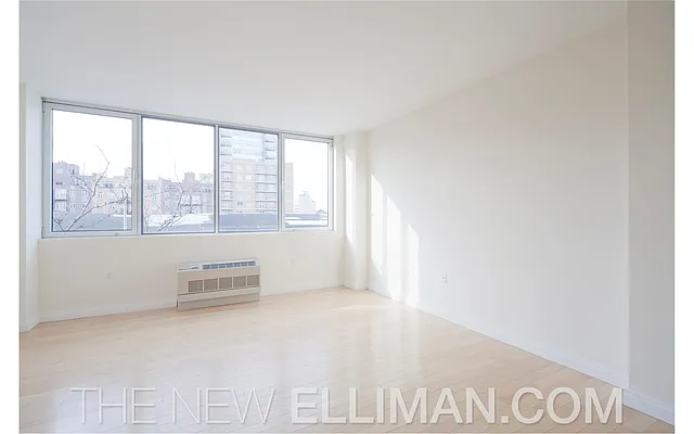 Sold by Douglas Elliman | media 24