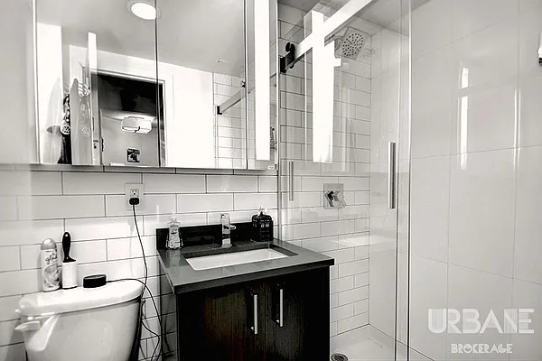 Rented by Urbane Brokerage | media 24