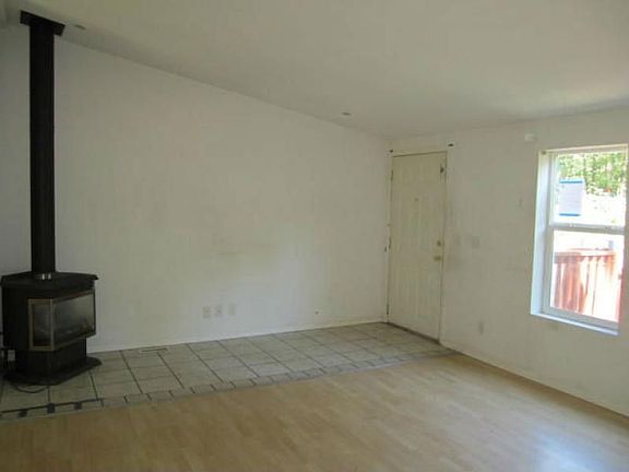 2nd image of 36923 44th Ave S
