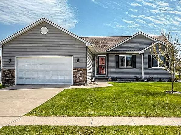 205 NW Abbie Dr