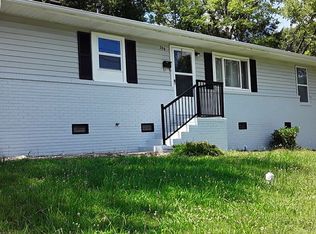 259 S Church St, Mooresville, NC 28115