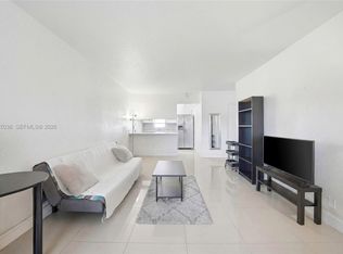 Southdale Condo, Fort Lauderdale, FL 33304