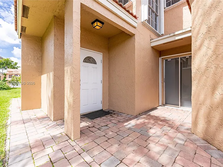 19160 NW 82nd Circle Ct #31L — Photo 3