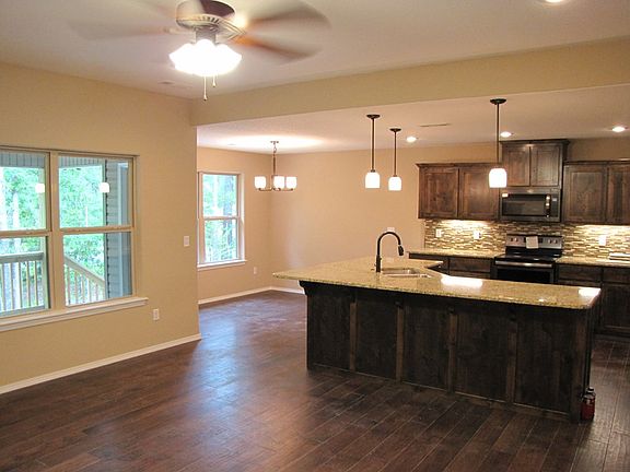 2nd image of 2 Overton Dr