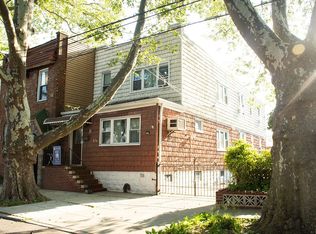 7215 73rd St, Glendale, NY 11385