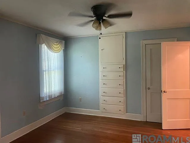 555 Ursuline Dr — Photo 9