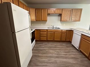 828 E Prairie Ln APT 1, Eau Claire, WI 54703