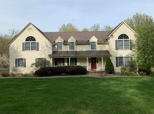 5 Knights Bridge Dr, Randolph, NJ 07869