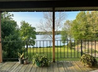384 Lake Shr S #E, Montague, NJ 07827