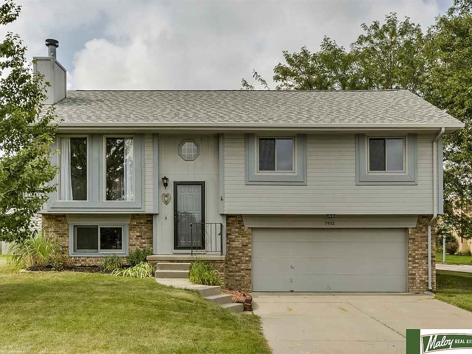 1st image of 7952 S 151st Ave