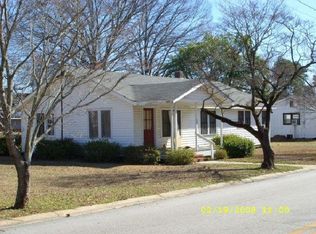 307 Cook St, Louisville, GA 30434