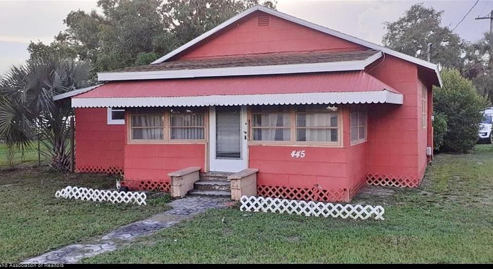 1st image of 445 Pomegrante Ave