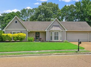 236 Richards Way Dr, Cordova, TN 38018
