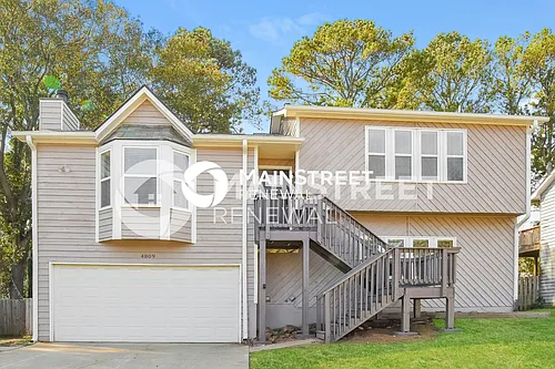 4809 Nevilly Way Photo 1