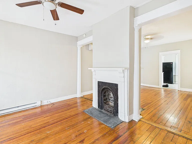 207 Wellford St — Photo 5