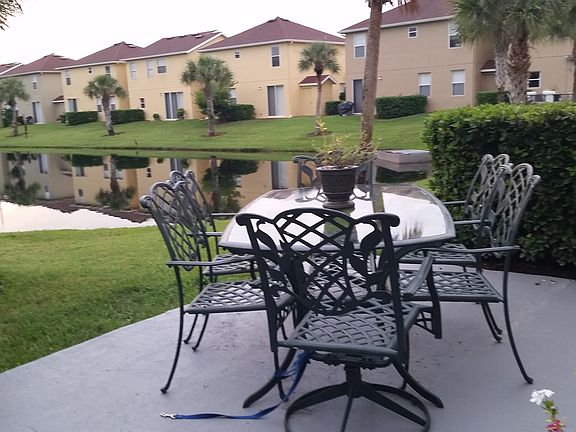 3rd image of 10217 Dolce Visto Dr NE