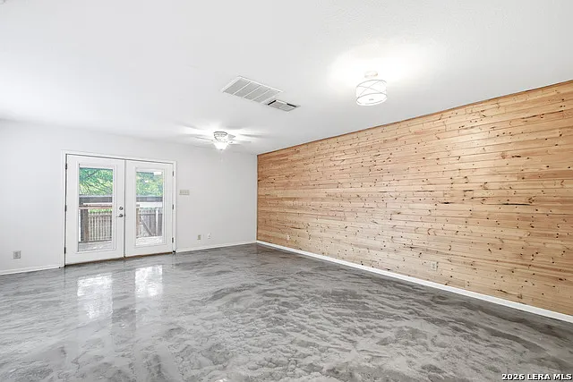 3407 Sugarhill Dr — Photo 4