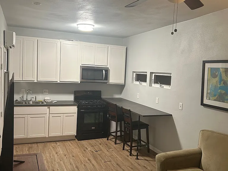 4812 Oakland St #3 — Photo 4