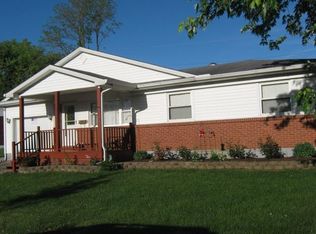 313 Springhill Dr, Paris, KY 40361