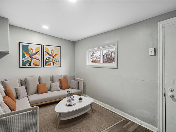 Staged Photo - Enclosed Porch