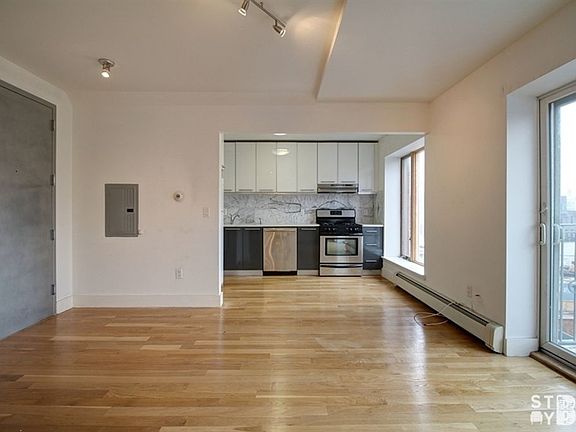4th image of 279 Lee Ave #4BAB