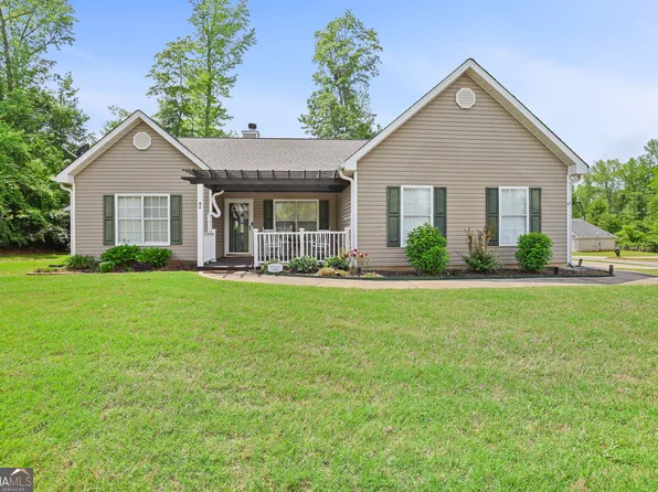 84 Woodrow Pl, Newnan, GA 30263
