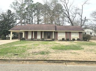 505 Hampton Rd, Selma, AL 36701