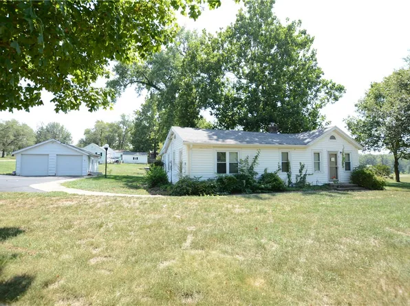 3815 W Main St, Decatur, IL 62522