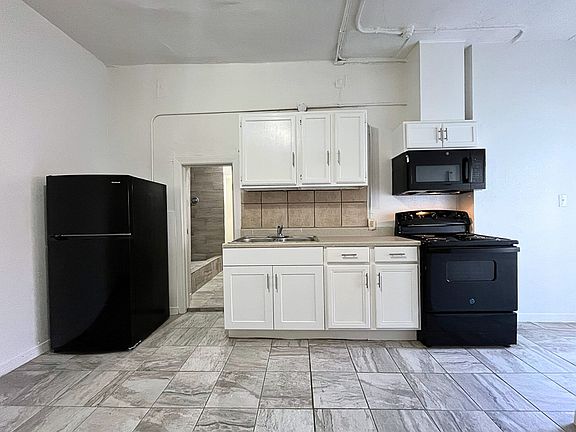 5th image of 2219 Magoffin Ave #C