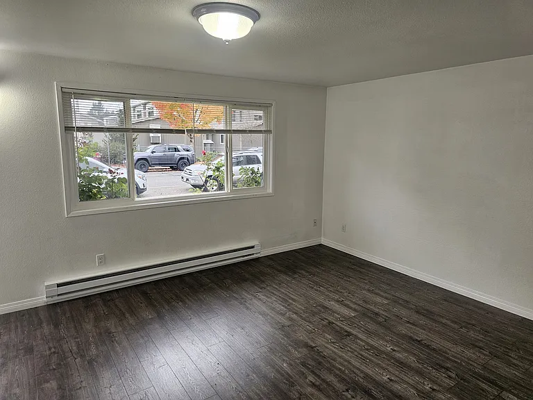 To 6612 Bonniewood Dr SE — Photo 8