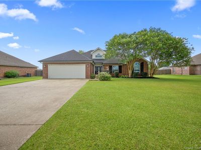 1678 N Gabriel Sq, Lake Charles, LA, 70611