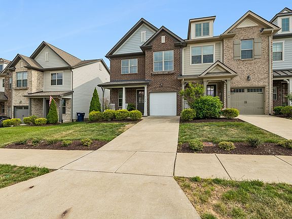 4th image of 3148 Sassafras Ln