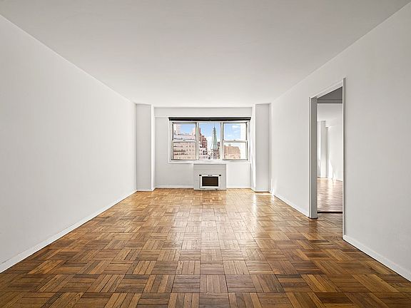 3rd image of 69 W 9th St APT 12F