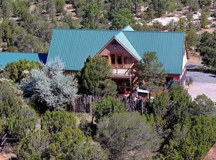 29 Rocky Blfs, Ilfeld, NM 87538