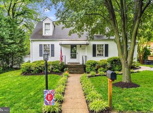 10127 Dwight Ave, Fairfax, VA 22032