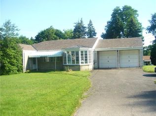 2905 Brodhead Rd, Aliquippa, PA 15001