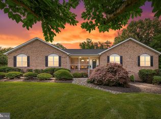 30 Brookstone Dr, Fredericksburg, VA 22405