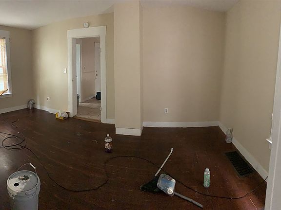 1DB726A1-1932-4BD8-BD3D-1B8B592B550E