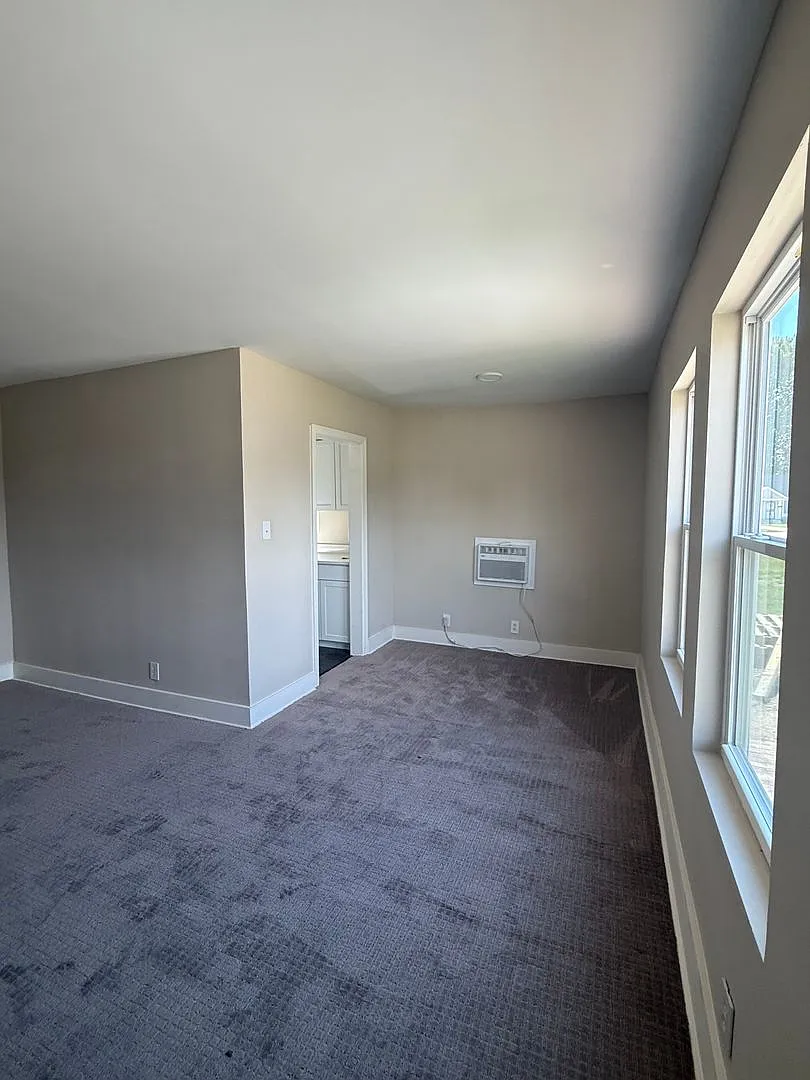 2 Bedroom Duplex — Photo 2
