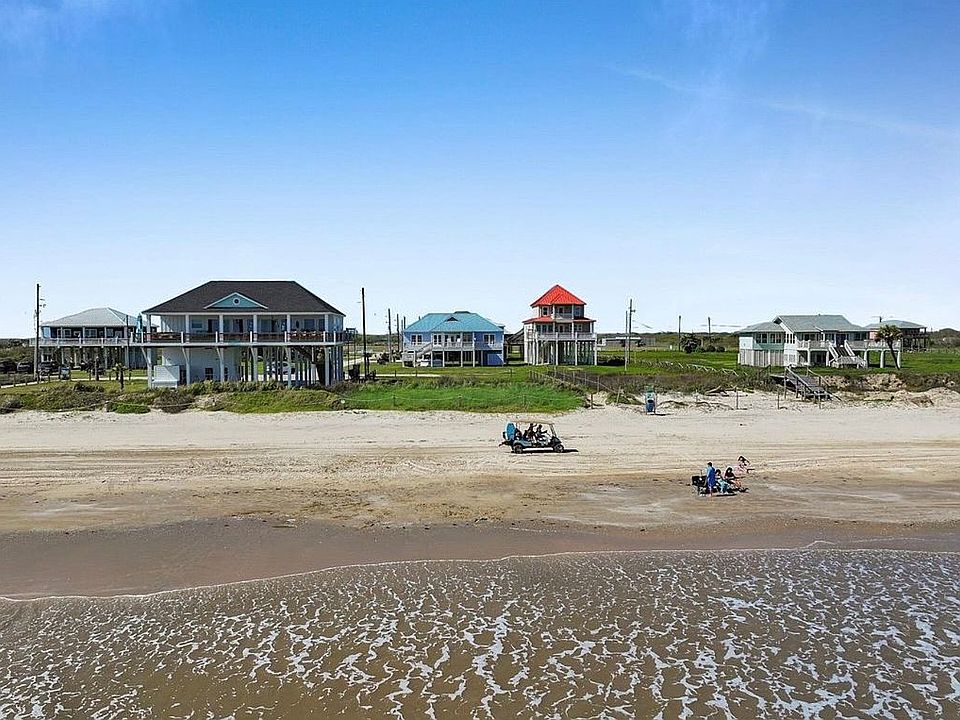 2nd image of 776 Bolivar Dunes Blvd