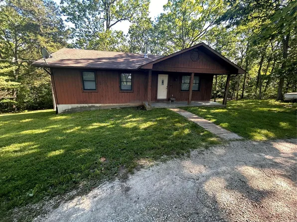 800 Green Ridge Dr, Catawissa, MO 63015