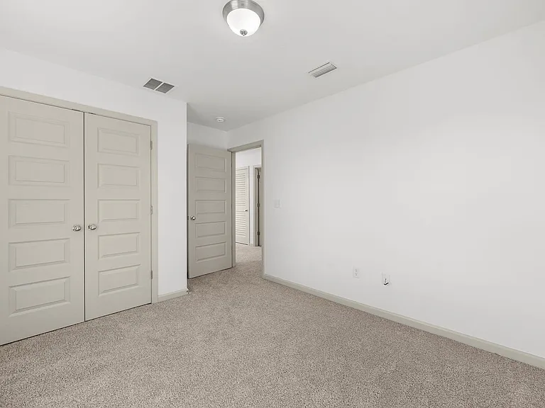 315 N Gay Ave — Photo 23