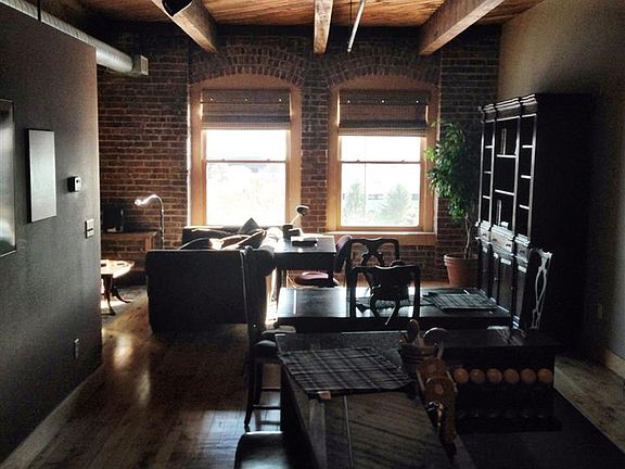 5th image of 105 S 9th St APT 506