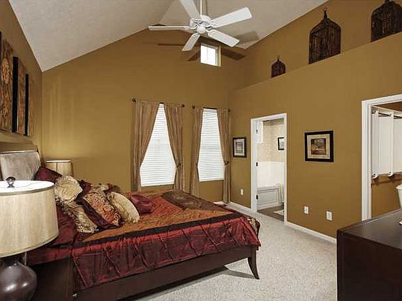 4th image of 4617 Stoneworth Ln